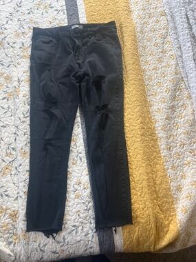 refuge Black Cropped Distressed Ankle Jeans